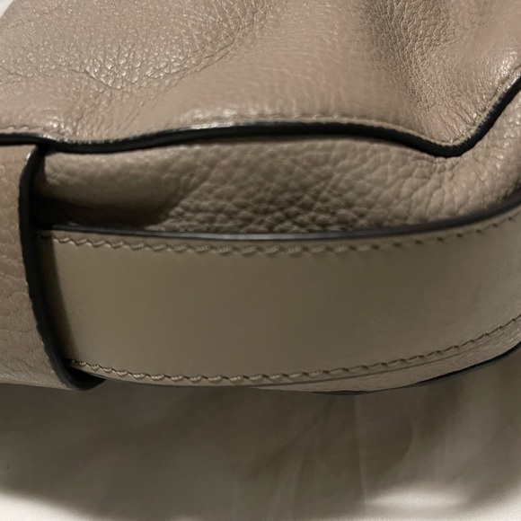 Tory Burch Gemini Link Large/Taupe - Picture 10 of 12